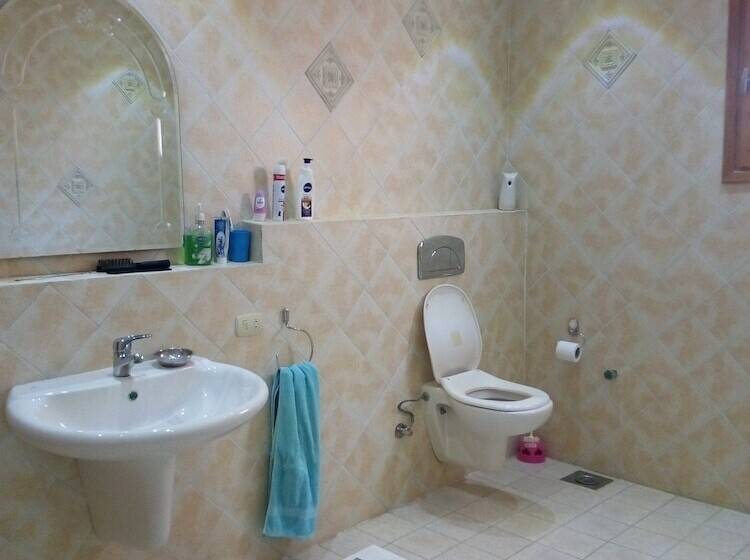 پانسیون Kite & Divers Lodge Hurghada