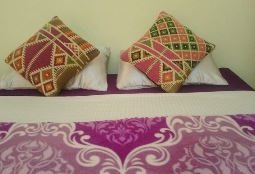 پانسیون Kite & Divers Lodge Hurghada