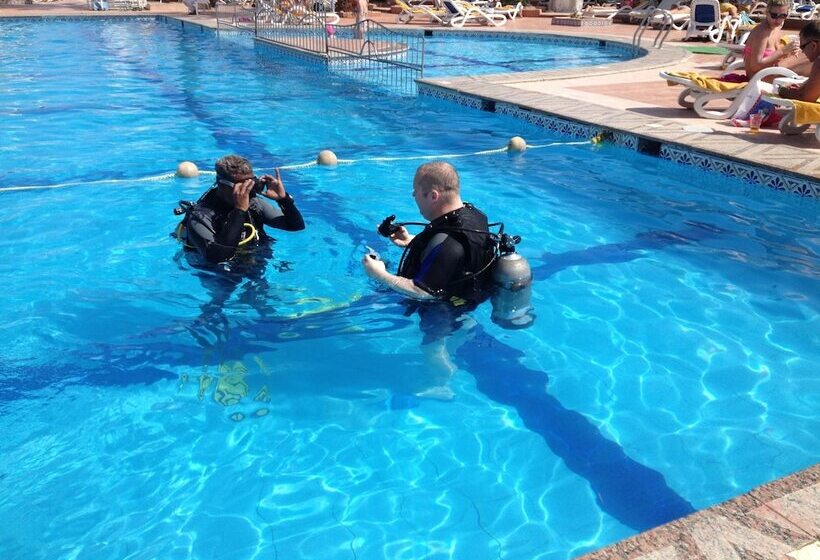پانسیون Kite & Divers Lodge Hurghada