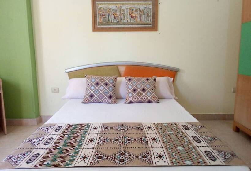 پانسیون Kite & Divers Lodge Hurghada