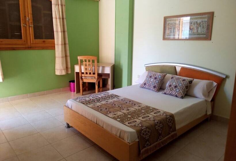 پانسیون Kite & Divers Lodge Hurghada