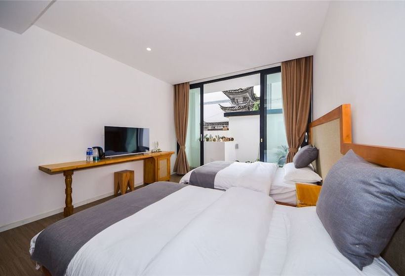 הוסטל Luyunshe Inn