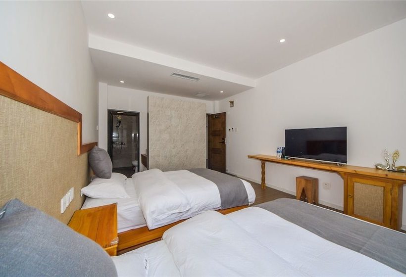 הוסטל Luyunshe Inn