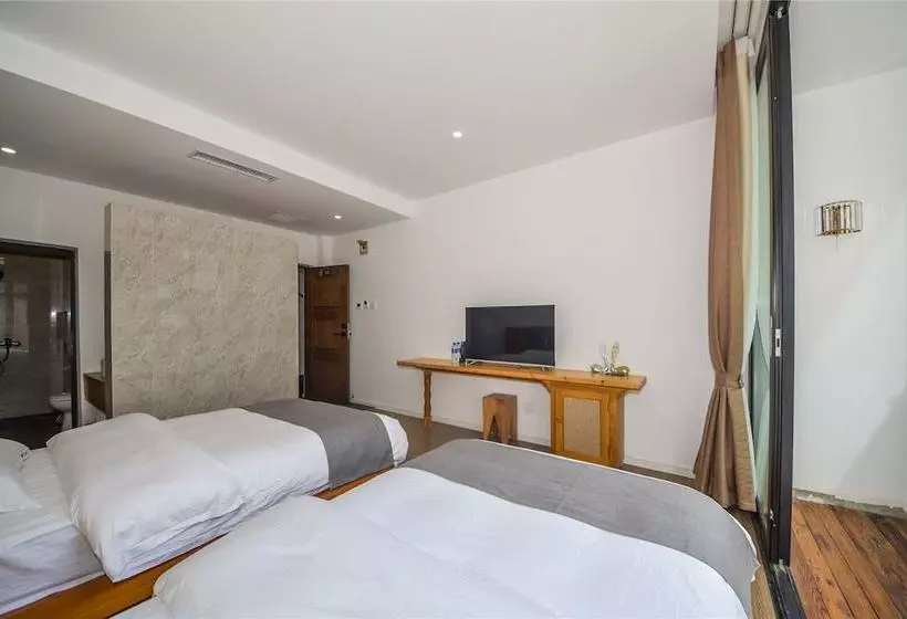 هاستل Luyunshe Inn