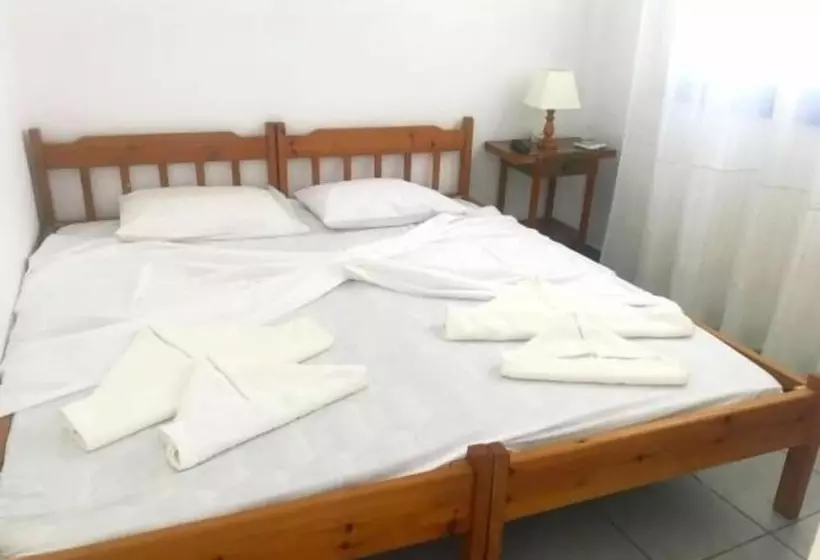 ペンション Katerina Beach Rooms