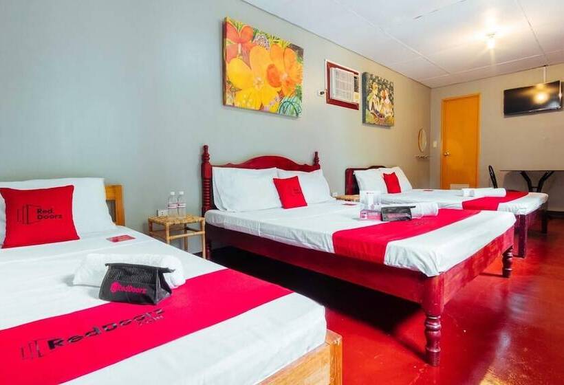 Pension Reddoorz Plus @ Rizal Avenue Palawan
