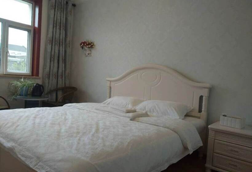 Pensió Ru Yi Residence