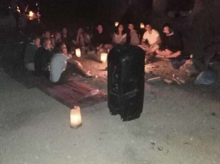 پانسیون Youth Guest House