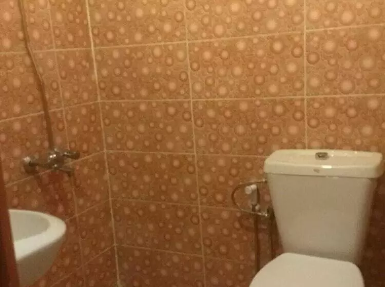 پانسیون Youth Guest House