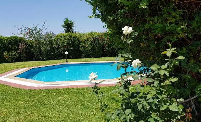 Trapezaki Villas