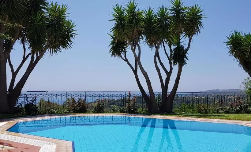 Trapezaki Villas