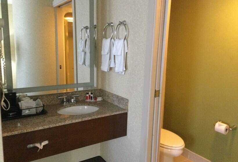 فندق Baymont By Wyndham Flat Rock