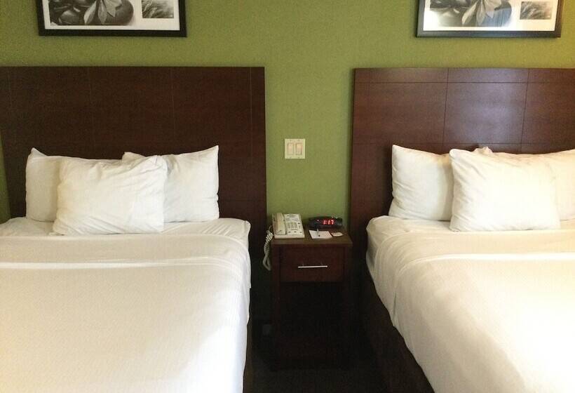 فندق Baymont By Wyndham Flat Rock