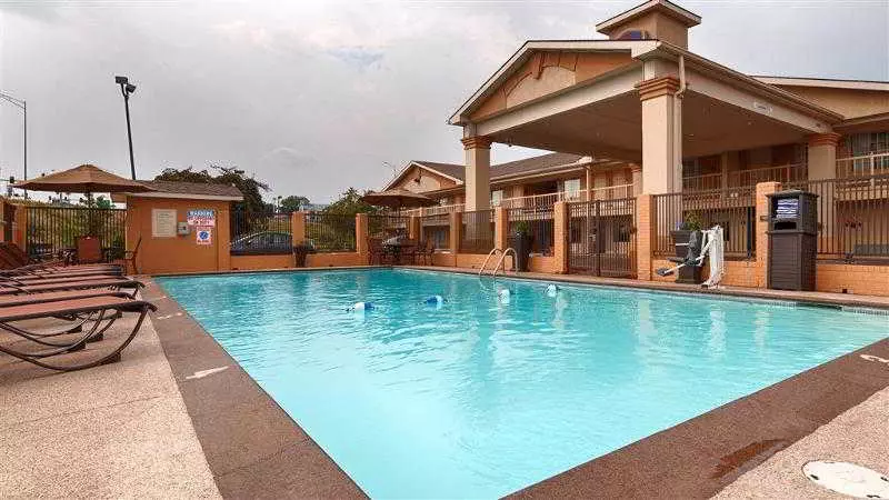 호텔 Clear View Inn Independence