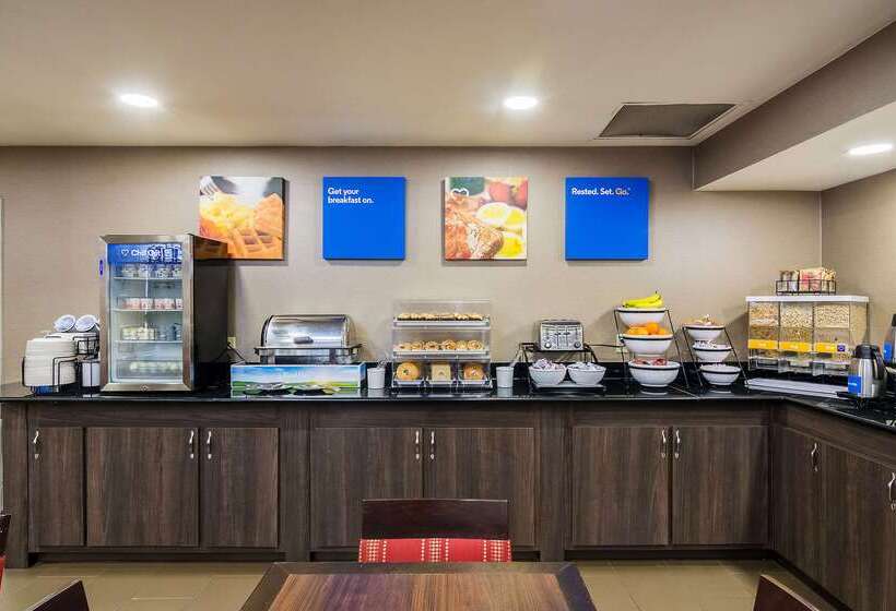 בית מלון כפרי Comfort Inn Pensacola  University Area