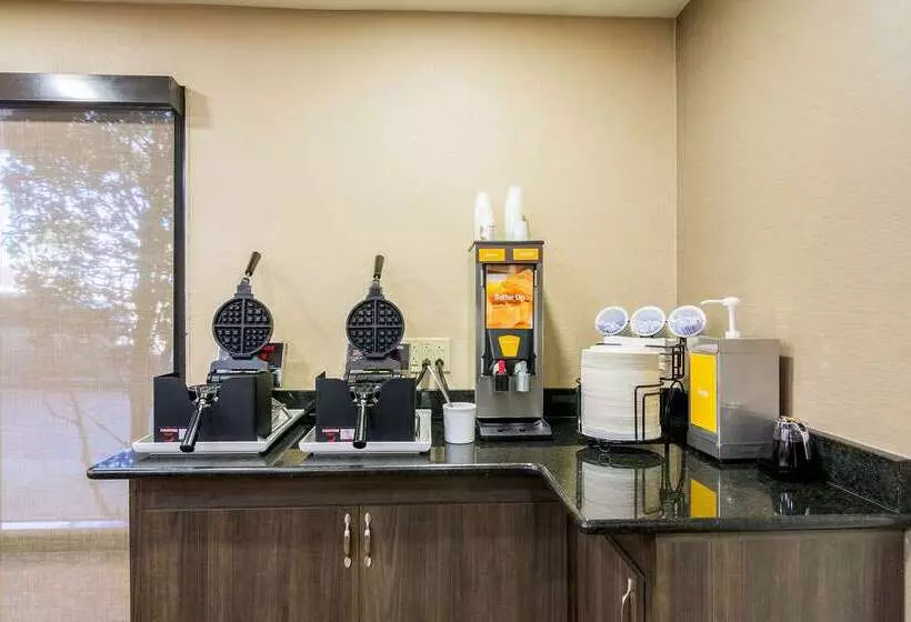 هتل Comfort Inn Pensacola  University Area