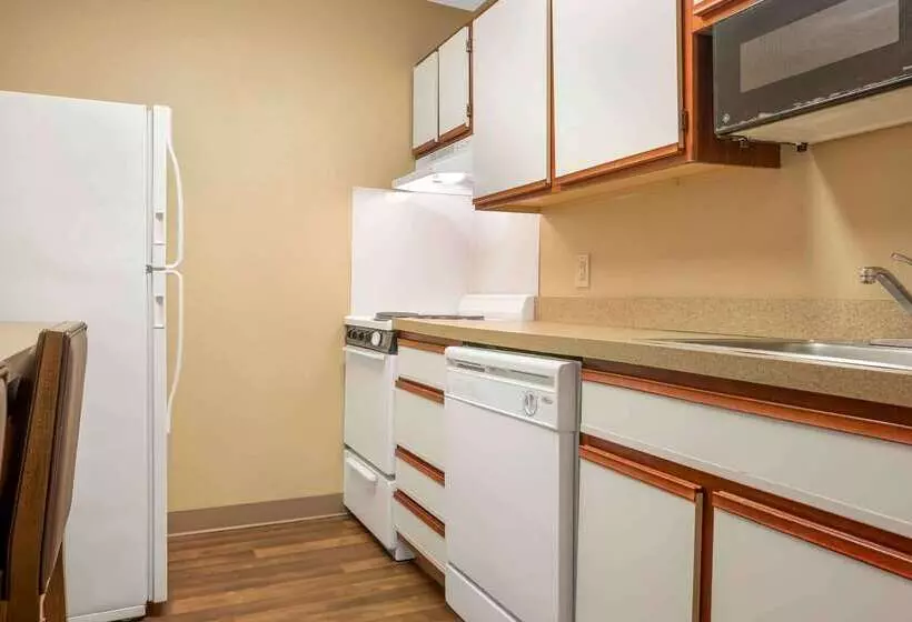 هتل Extended Stay America Suites Pittsburgh Airport