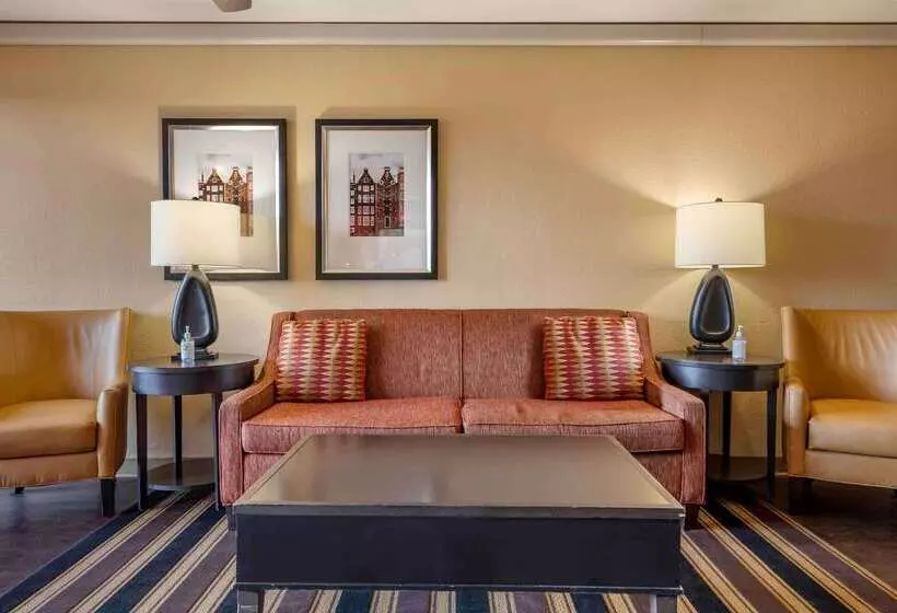هتل Extended Stay America Suites Pittsburgh Airport