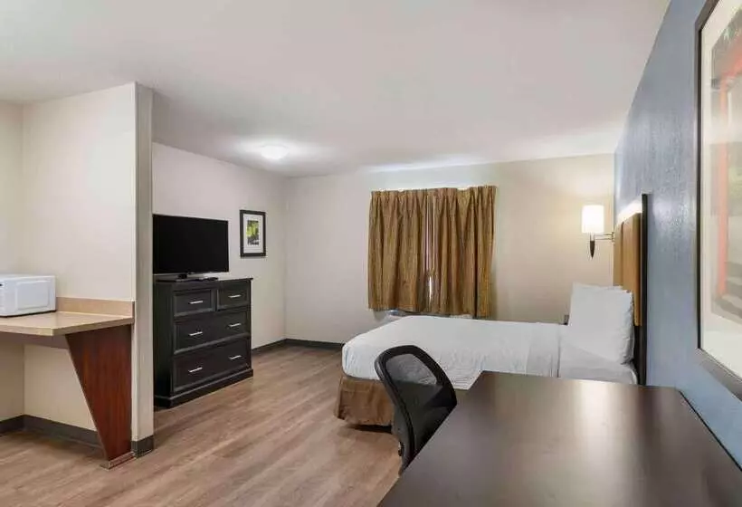 هتل Extended Stay America Select Suites   St Louis   Earth City