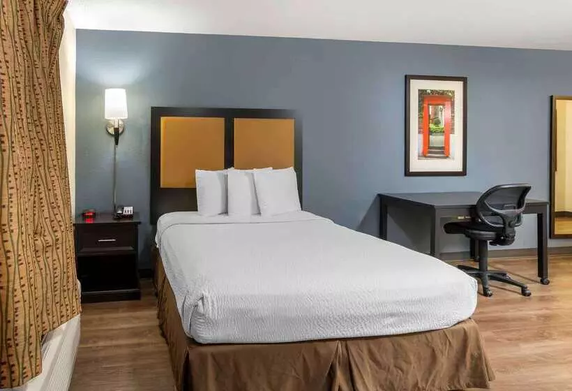 هتل Extended Stay America Select Suites   St Louis   Earth City
