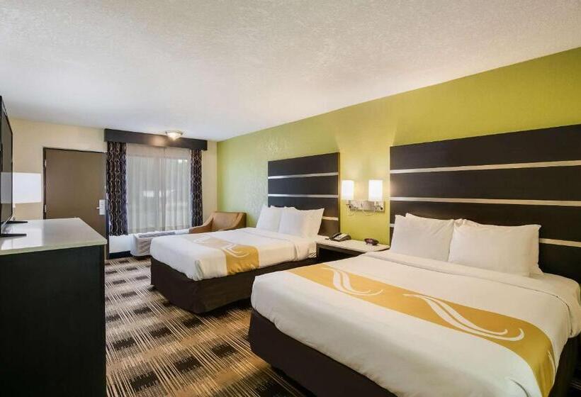 Szálloda Quality Inn & Suites Mt Chalet