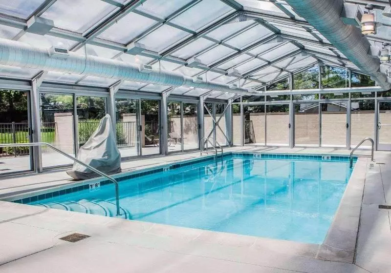 酒店 Quality Inn & Suites