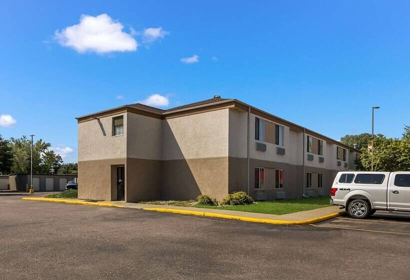 ホテル Sleep Inn Airport