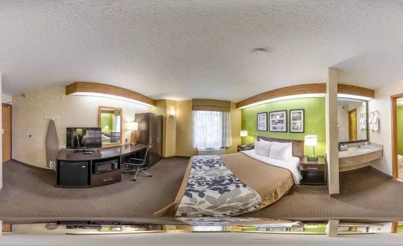 هتل Sleep Inn Airport