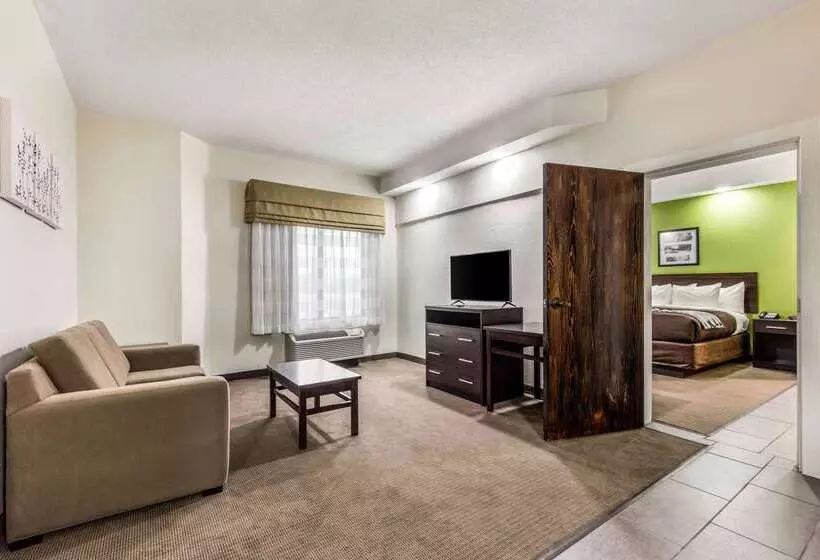 ホテル Travelodge By Wyndham Flowood