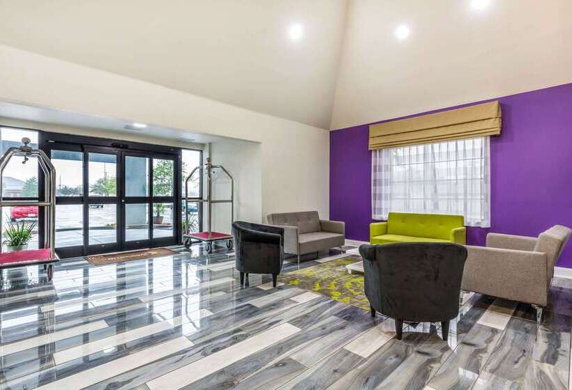 בית מלון כפרי Travelodge By Wyndham Flowood