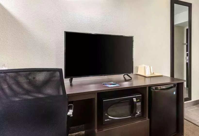 ホテル Travelodge By Wyndham Flowood