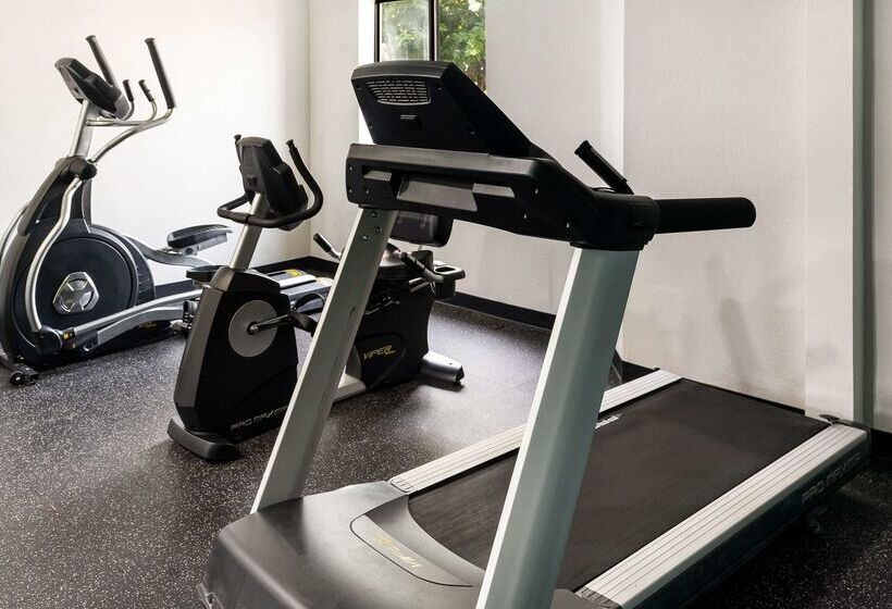 בית מלון כפרי Sleep Inn