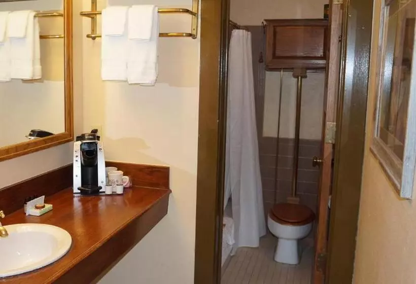 Отель Stockyards