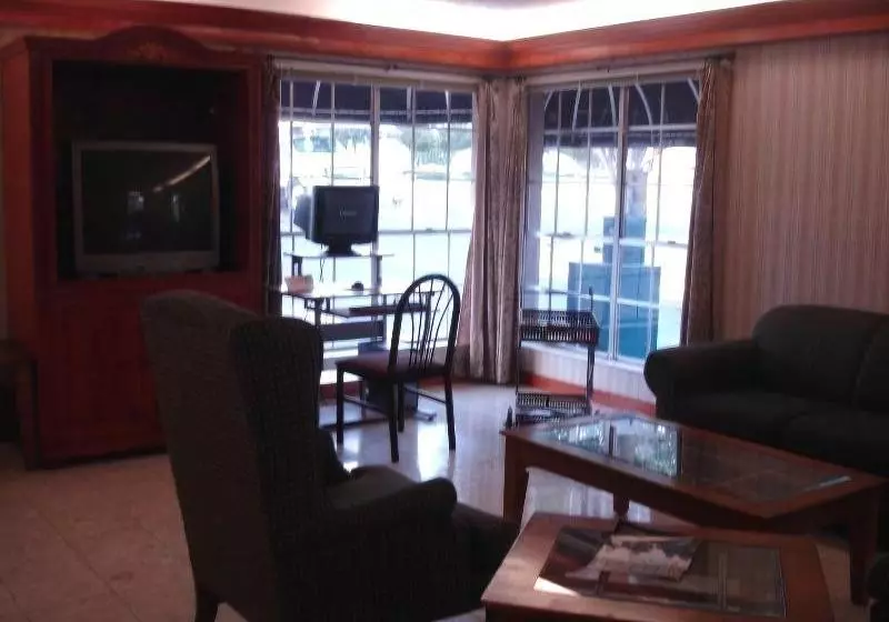 ホテル Stratford House Inn