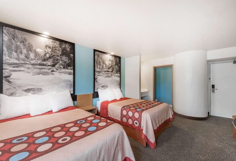 فندق Super 8 By Wyndham Show Low