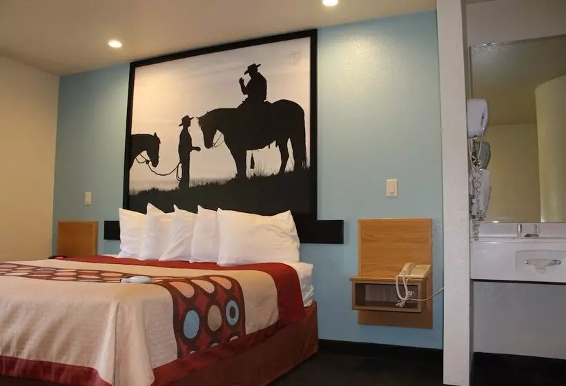 هتل Super 8 By Wyndham Show Low