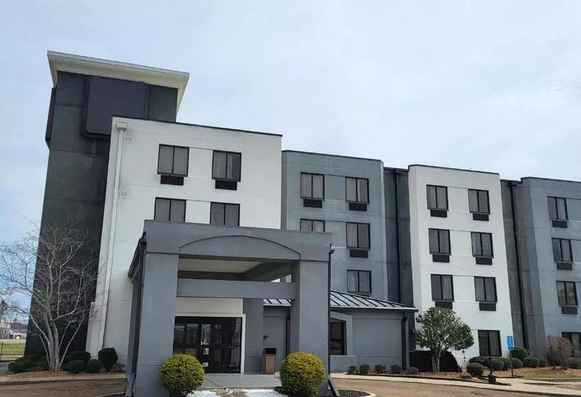 ホテル Travelodge By Wyndham Flowood