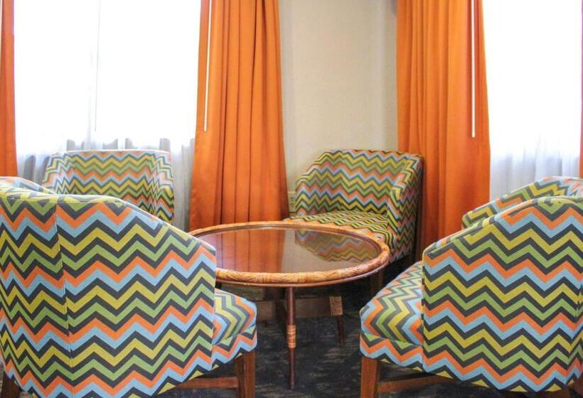 استراحتگاه Hilton Vacation Club Polynesian Isles Kissimmee