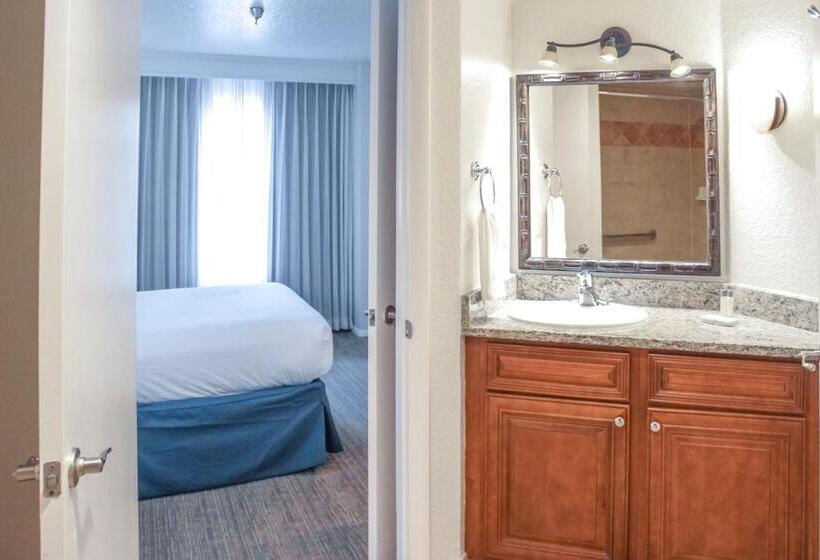 استراحتگاه Hilton Vacation Club Polynesian Isles Kissimmee