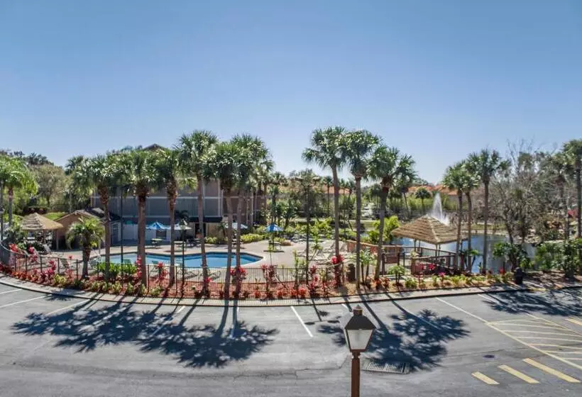 リゾートホテル Hilton Vacation Club Polynesian Isles Kissimmee