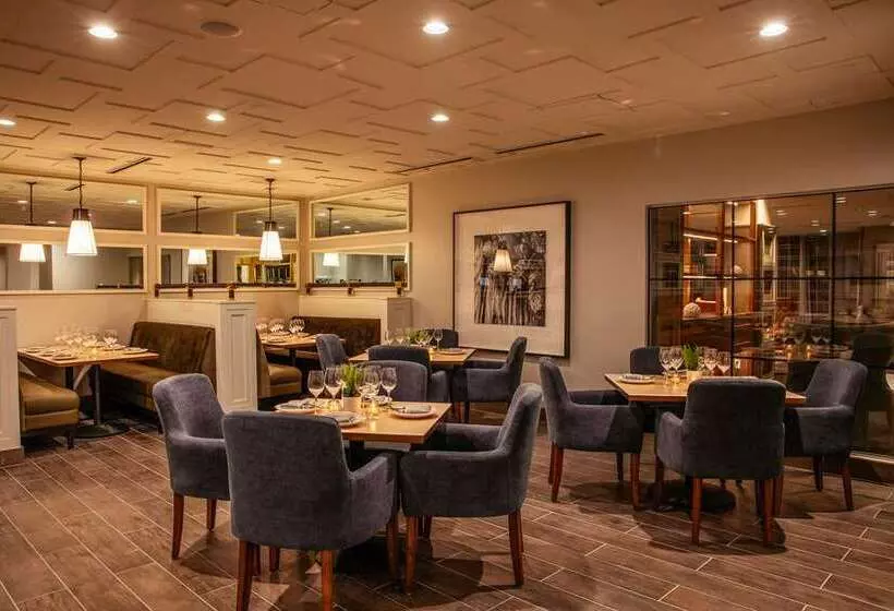 Somerset Hills Hotel, Tapestry Collection By Hilton