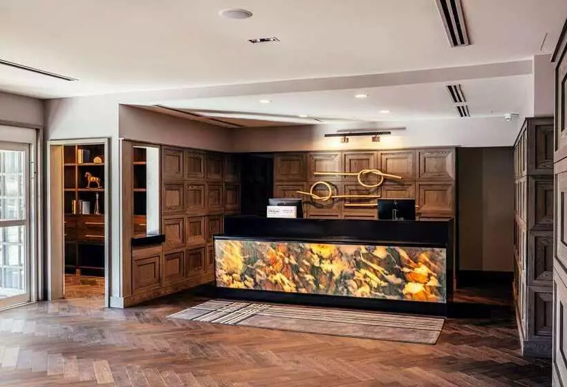 Somerset Hills Hotel, Tapestry Collection By Hilton