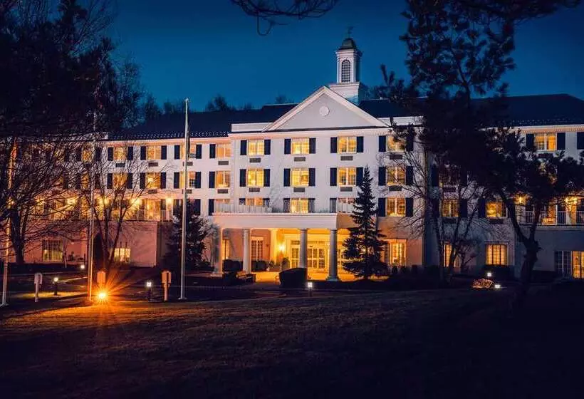 Somerset Hills Hotel, Tapestry Collection By Hilton