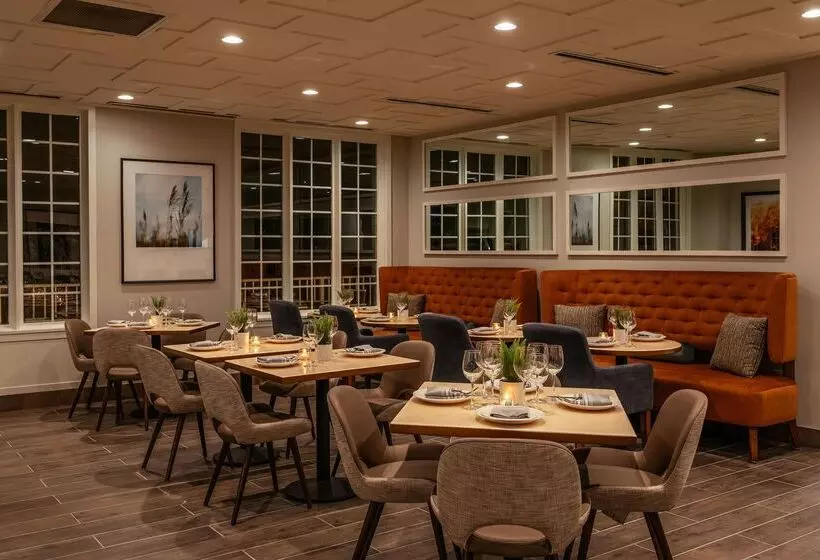 Somerset Hills Hotel, Tapestry Collection By Hilton