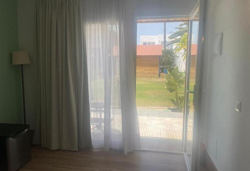 Пансион Habitaciones Sajorami Beach