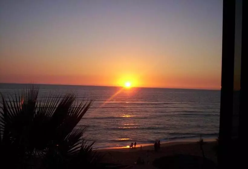 Majatalo Habitaciones Sajorami Beach