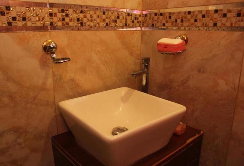 ペンション Namaste House