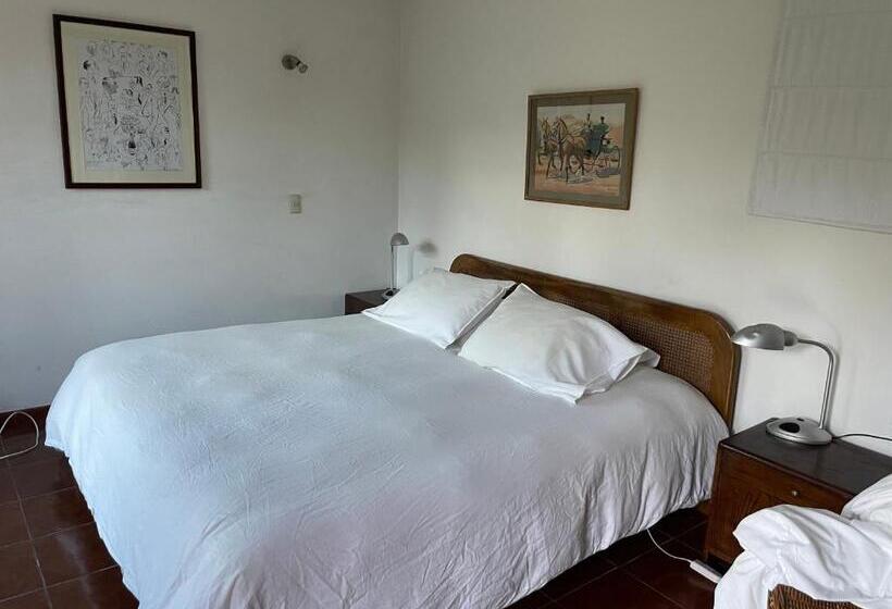 تختخواب و صبحانه Casa Los Ciervos