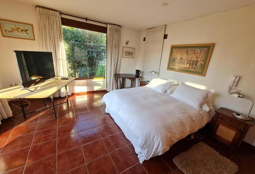 تختخواب و صبحانه Casa Los Ciervos