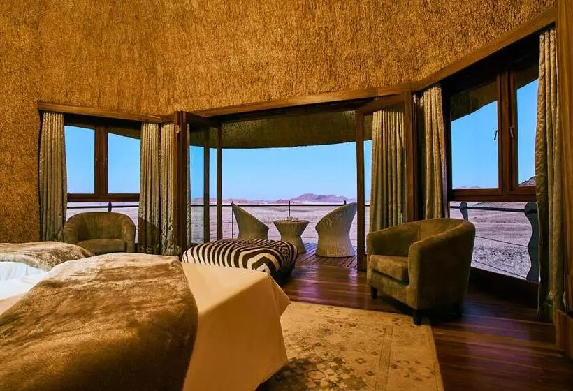 هتل Desert Hills Lodge